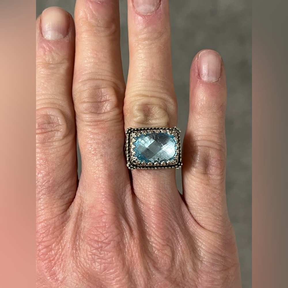 Blue Topaz SS ring - Vanessa Mellet - Size 6